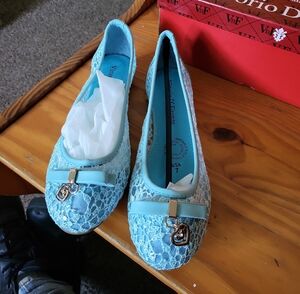 Light Blue Lace Flats